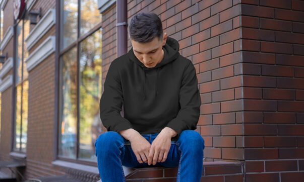 Style intemporel et confortable : comment adopter le jean regular ?