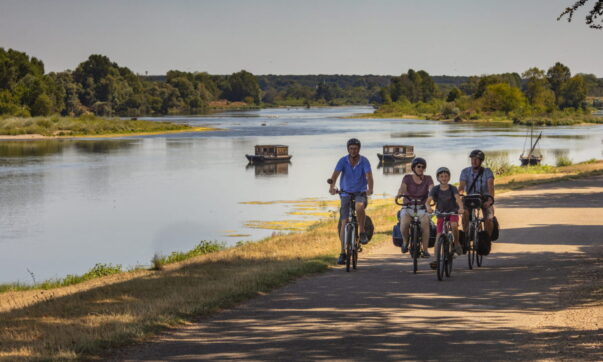 La Loire et ses merveilles une escapade à vélo inoubliable
