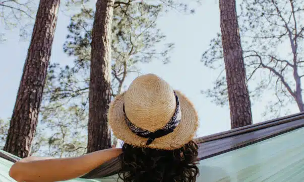 Comment occuper une journée de canicule à l'ombre ?